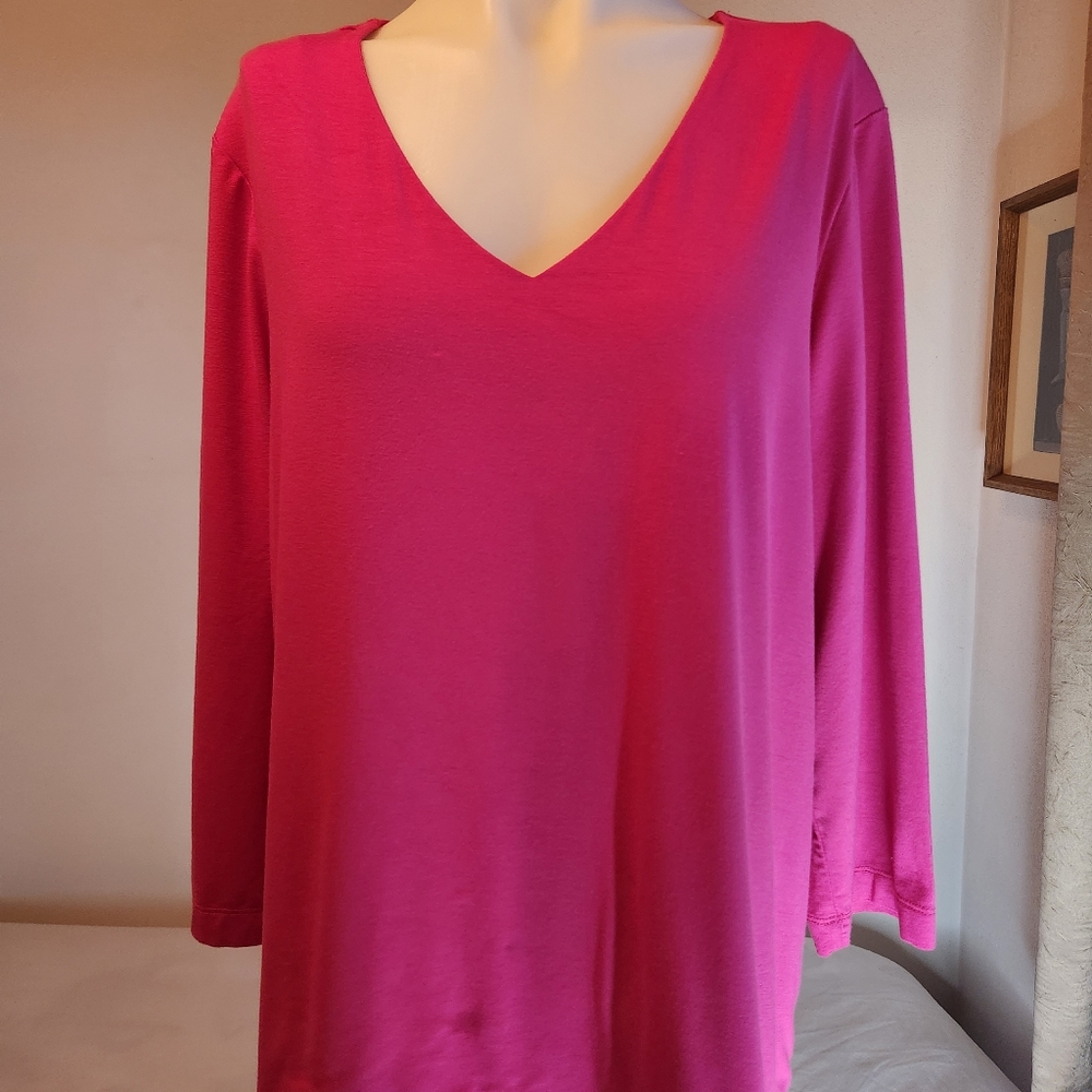 Chico's Ultimate V-Neck Tee - Pink - Size 2 - Short Sleeve